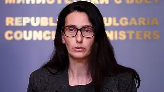 Министър Ангелина Бонева е поискала сама да бъде освободена от поста по здравословни причини