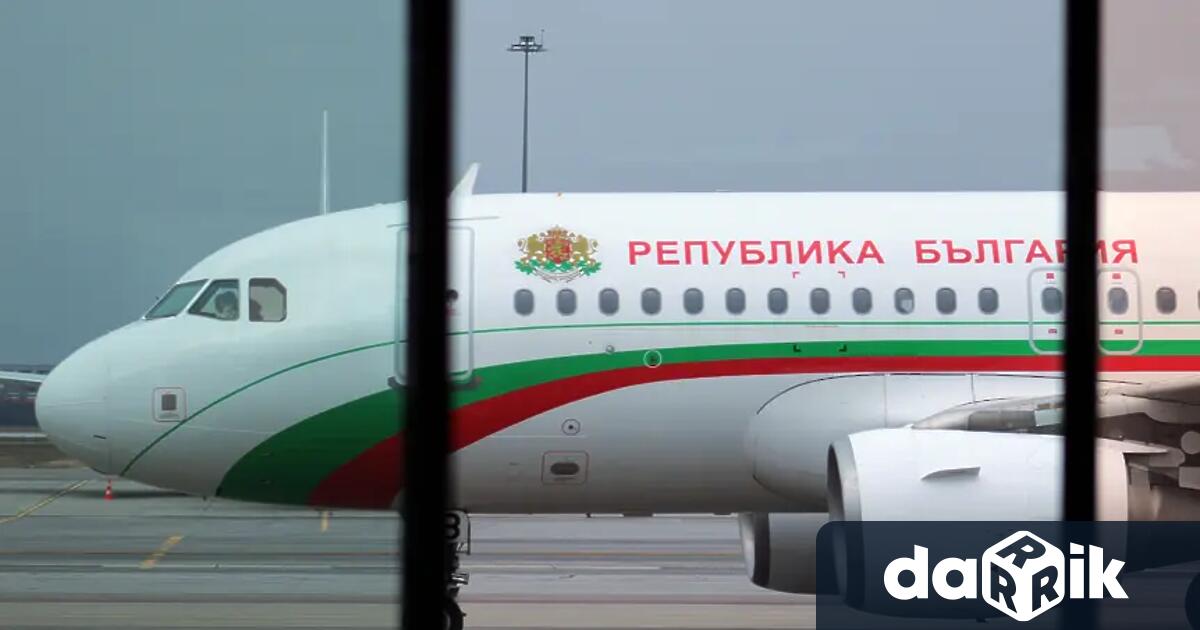 Очаква се самолет на България Еър с български туристи които