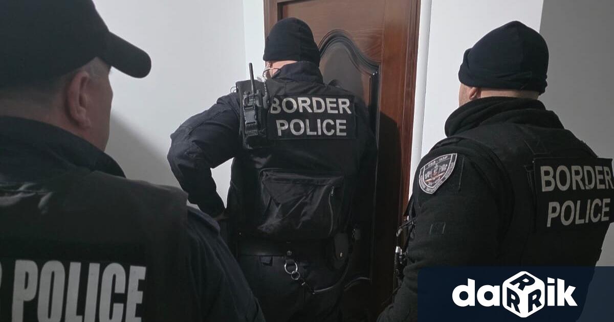 В дирекция Противодействие на незаконната миграция в ГДГП е постъпила