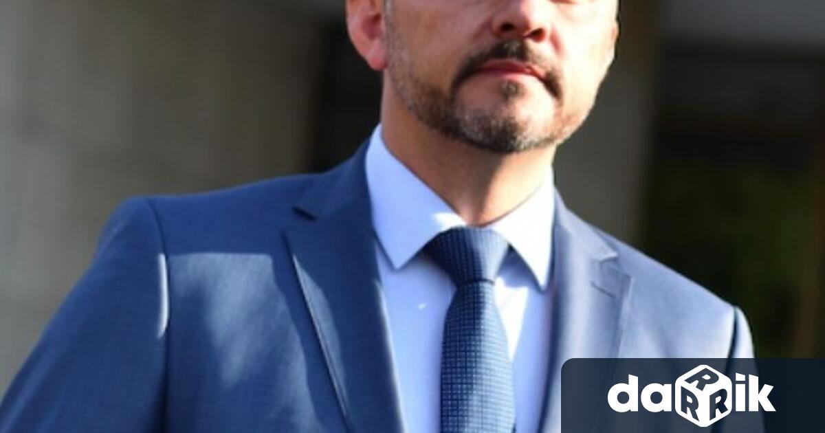 Уважаеми жители на община Севлиево На днешния ден свеждаме глави пред
