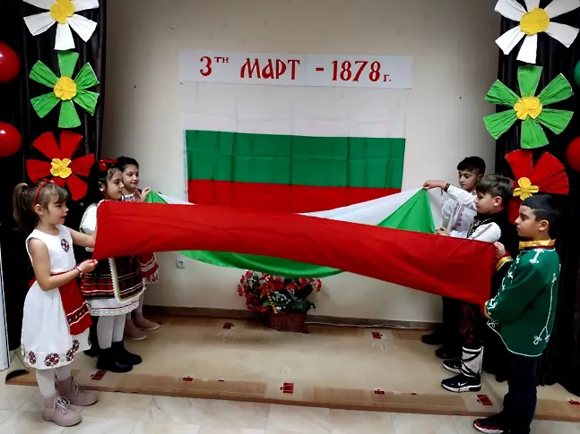 С тържествен концерт НЧ „Зора-1990 г.“ село Победа отбеляза 148 г. от Освобождението на България