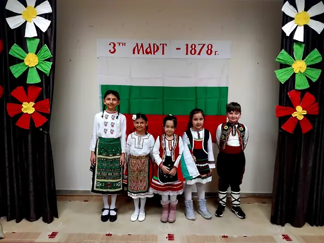 С тържествен концерт НЧ „Зора-1990 г.“ село Победа отбеляза 148 г. от Освобождението на България