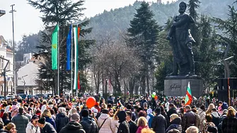 Враца отбеляза Националния празник