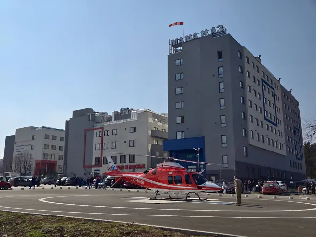 Спешна акция по въздух: Медицински хеликоптер пренесе 4-годишно дете в ,Мама и Аз‘ – Плевен