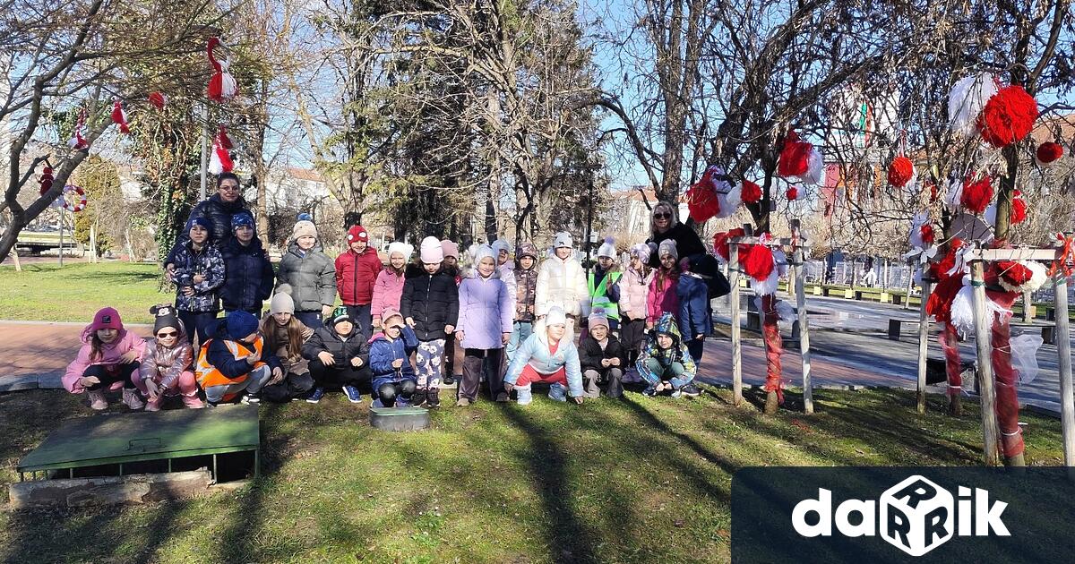 Общо 46 детски градини и училища подкрепиха организираната за трета