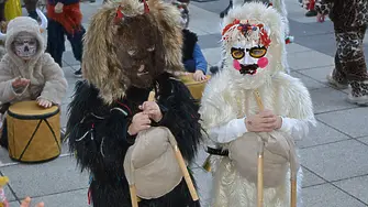 Кукерски ритуали се разиграха насред Монтана