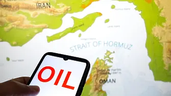 Малтийски кораб е ударен от ракета в Ормузкия проток