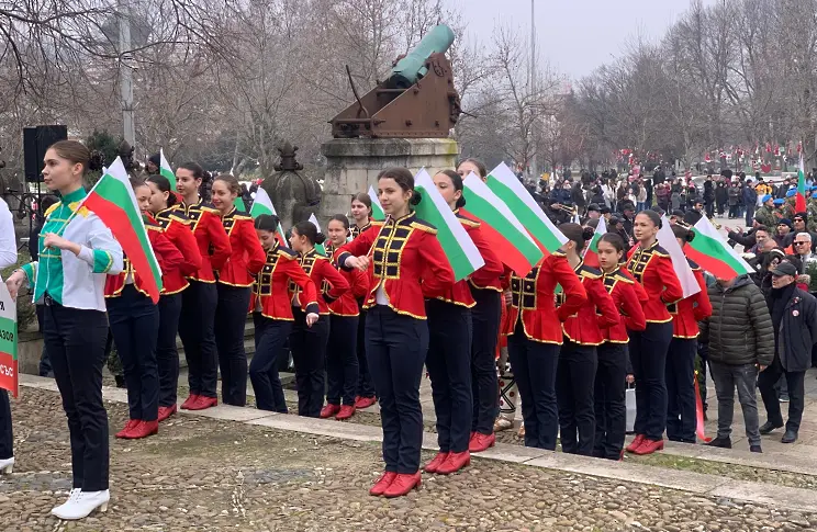 Плевен отбеляза 148 години Свободна България!/СНИМКИ/