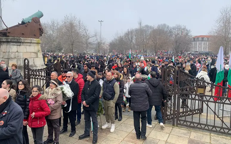 Плевен отбеляза 148 години Свободна България!/СНИМКИ/