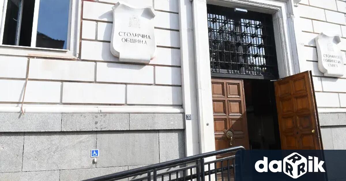 Столичната община подписа договори засметосъбирането и сметоизвозването до 2031 г