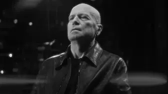 Слави Трифонов написа песен за Петрохан (ВИДЕО)