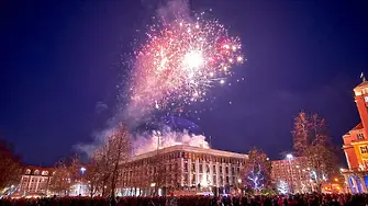 С Тържествена заря - проверка завърши отбелязването на 3-ти март в Плевен/СНИМКИ/