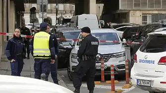 Централна улица в София е блокирана заради сигнал за бомба