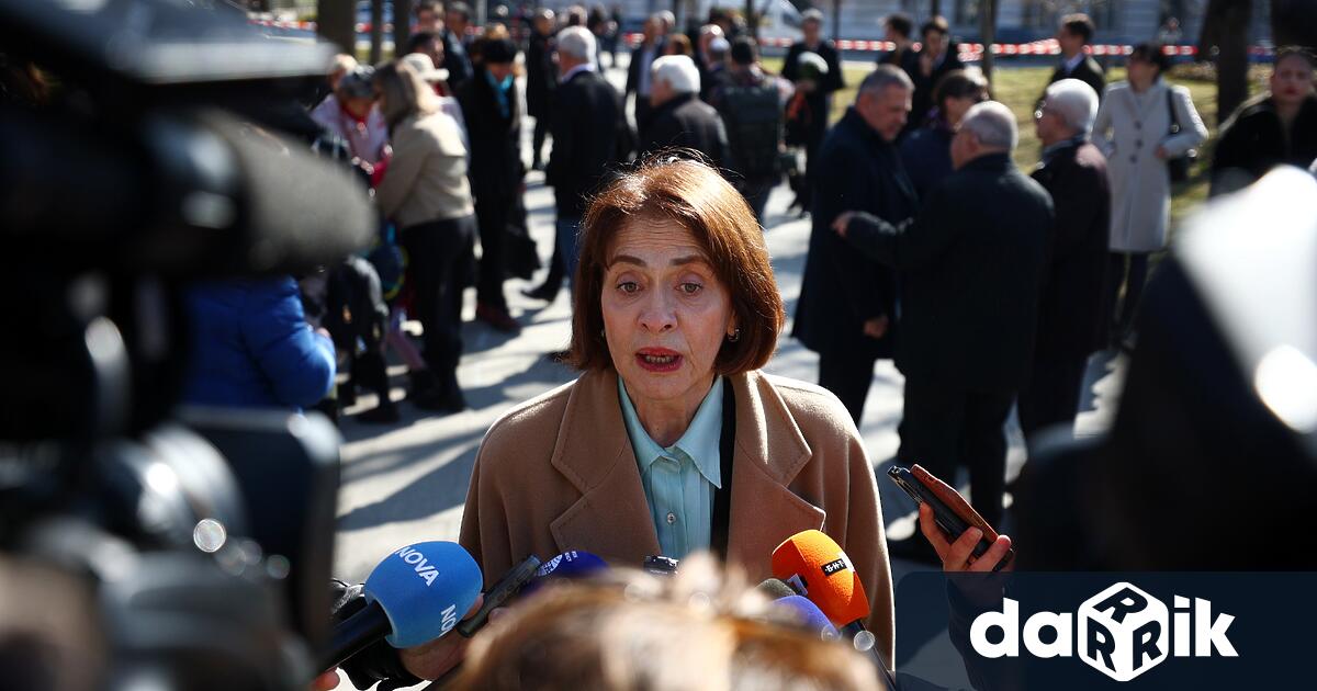Десет български граждани са изведени сухопътно от Катар и Кувейт