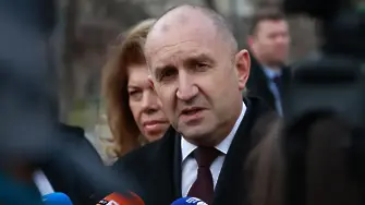 Формацията на Радев - 1 от 22 с България в името си