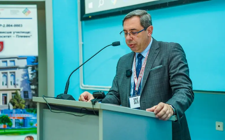 Девета конференция по симулационно обучение в медицината в МУ–Плевен/СНИМКИ/