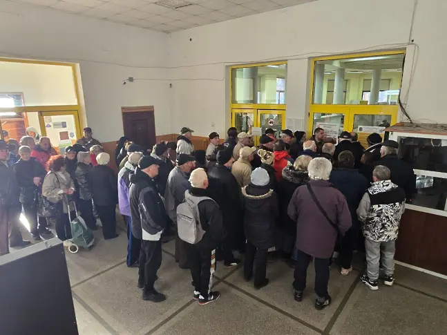 Служители на „Български пощи“ във Враца  поискаха 5% увеличение на заплащането им