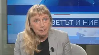 Елена Йончева: Очаква се около 500 000 мигранти да влязат на турска територия