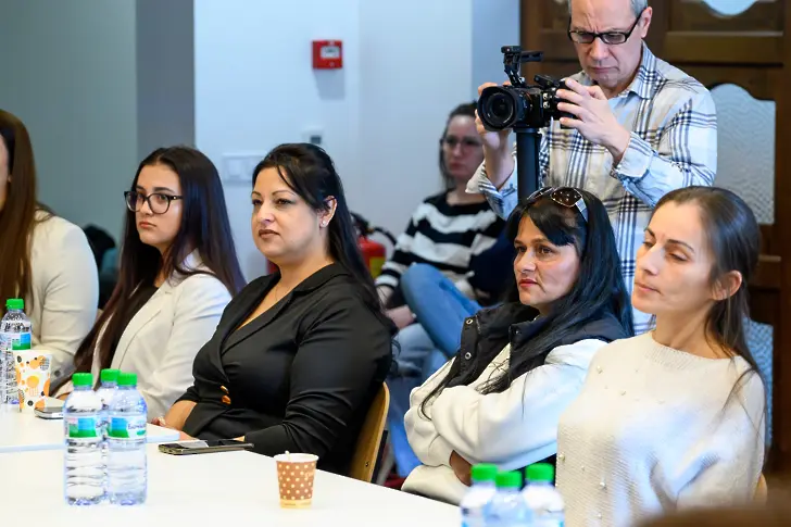 „Гласът на жените – време за промяна“: когато личните истории се превръщат в обществена сила