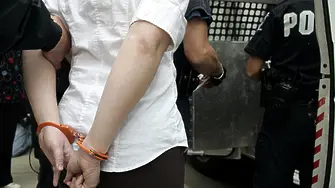 Европол задържа над 330 души от 71 страни, сред които и България, при мащабна операция