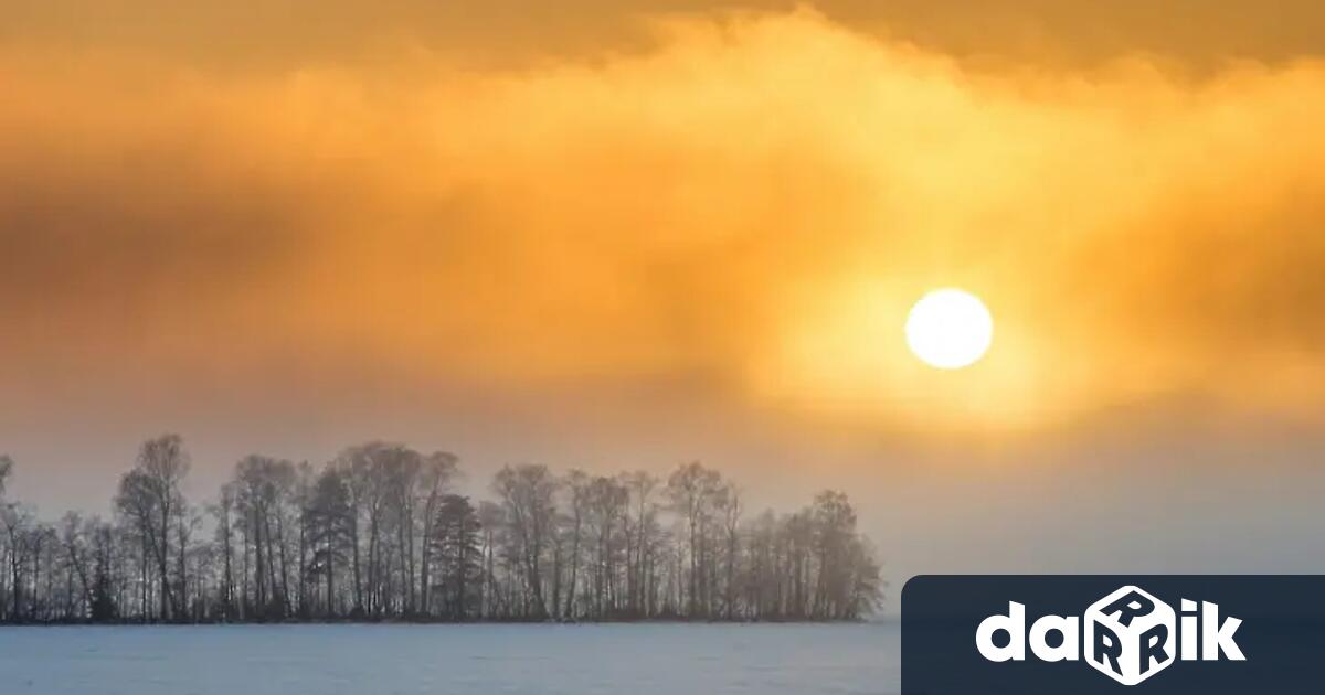 Днес преди обяд на места по поречията и в низините