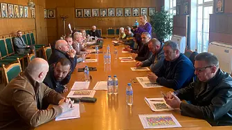 Парламентарно представените партии и коалиции в Плевен не стигнаха до пълно съгласие за съставите на СИК в общината