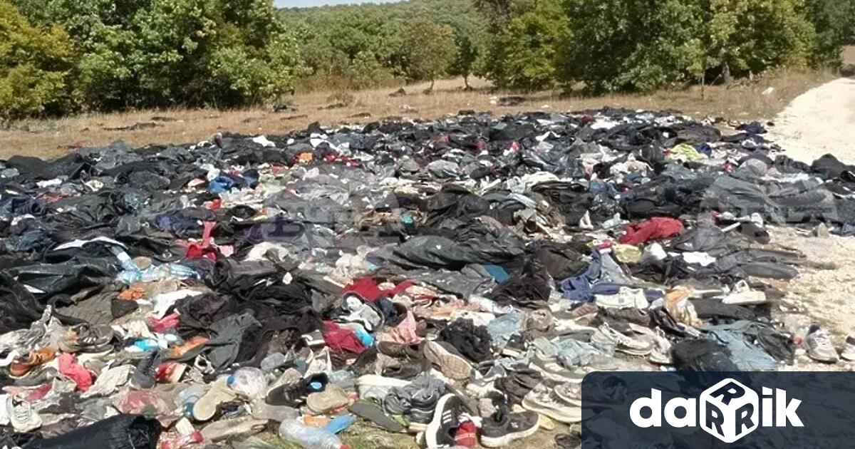 Тяло на мъртво новородено бебе е открито на сметище в