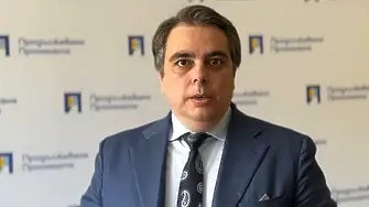 Асен Василев не изключи партньорство с формацията на Радев 