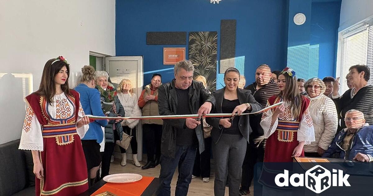 Читалището в село Чирен вече разполага с модерен дигитален клуб