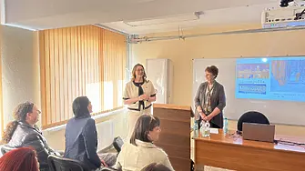 Публична лекция за ранното детско развитие се проведе във Враца