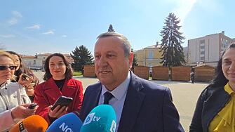 Хасан Адемов във Враца: Гражданите и социалните служители да не се притесняват и да подават сигнали за нередности