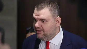 Делян Пеевски обяви водачите на листите си! Ето кои ще бъдат в ДПС
