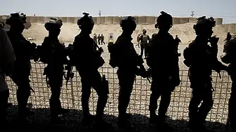 Съединените щати в Багдад призова американските граждани да напуснат Ирак „незабавно“