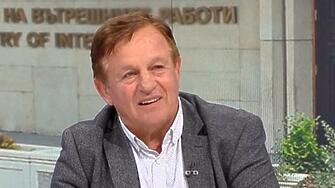 Бивш треньор на барети допуска, че отчаян родител може да е оставил труповете в Петрохан