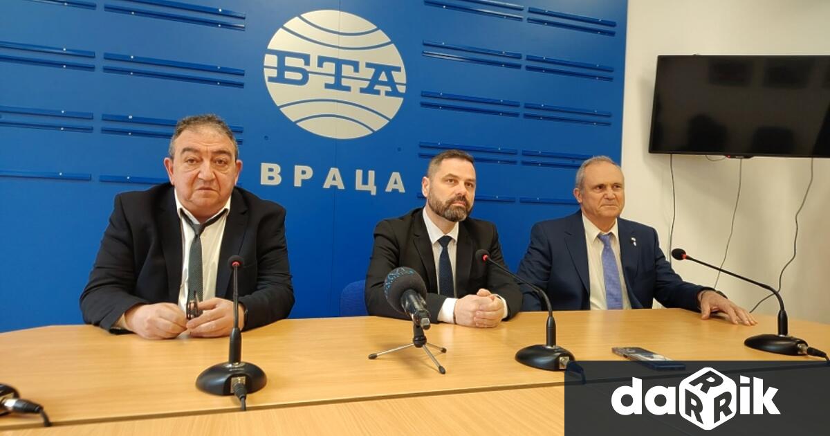 Ивайло Папов представи листата на ПП Възраждане на 6 МИР