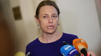 Радев развъртя рокадите: Ива Митева изпадна от листата на „Прогресивна България“ в Русе