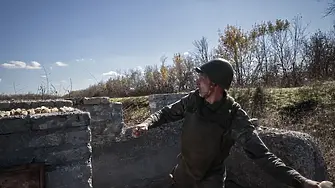 Американски генерал пил ракия в Киев и изгубил секретни документи 