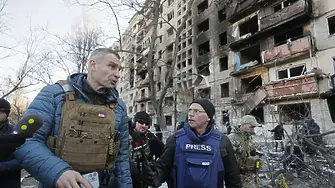 Киев стана обект на необичайна руска въздушна атака посред бял ден