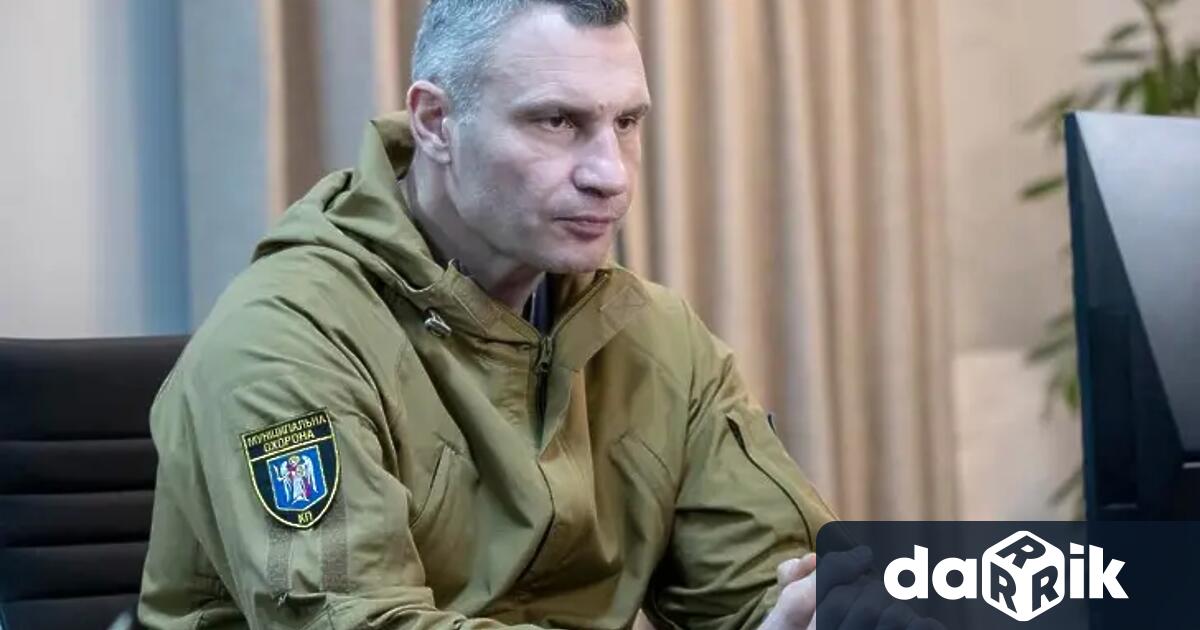 Тази сутрин в центъра на Киев отекнапоредица от експлозии съобщават