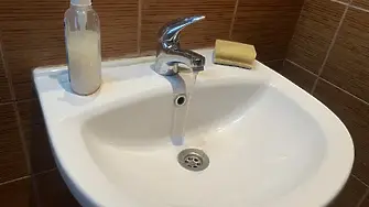 Нарушено водоснабдяване в ниската част на Червен бряг