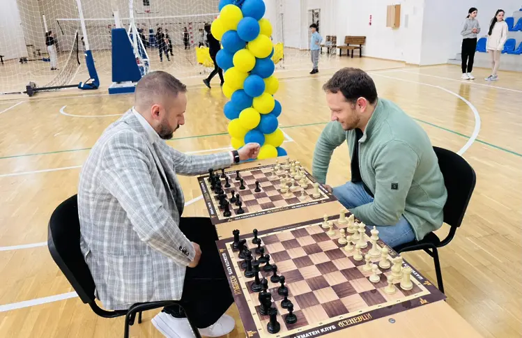  Открит урок по шахмат се проведе във Враца в рамките на националното турне "Асеневци"