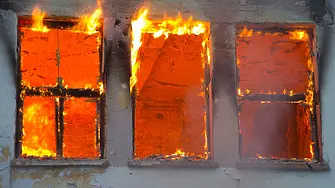 Възрастен мъж загина при пожар в София