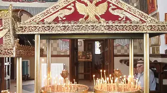 Православната църква чества св. мъченици Хрисант и Дария