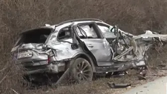 След фаталния инцидент с линейка: Разследват причините за сблъсъка