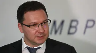 Даниел Митов: Операцията със заловените 1,2 млн. фалшиви евро започна докато бях министър