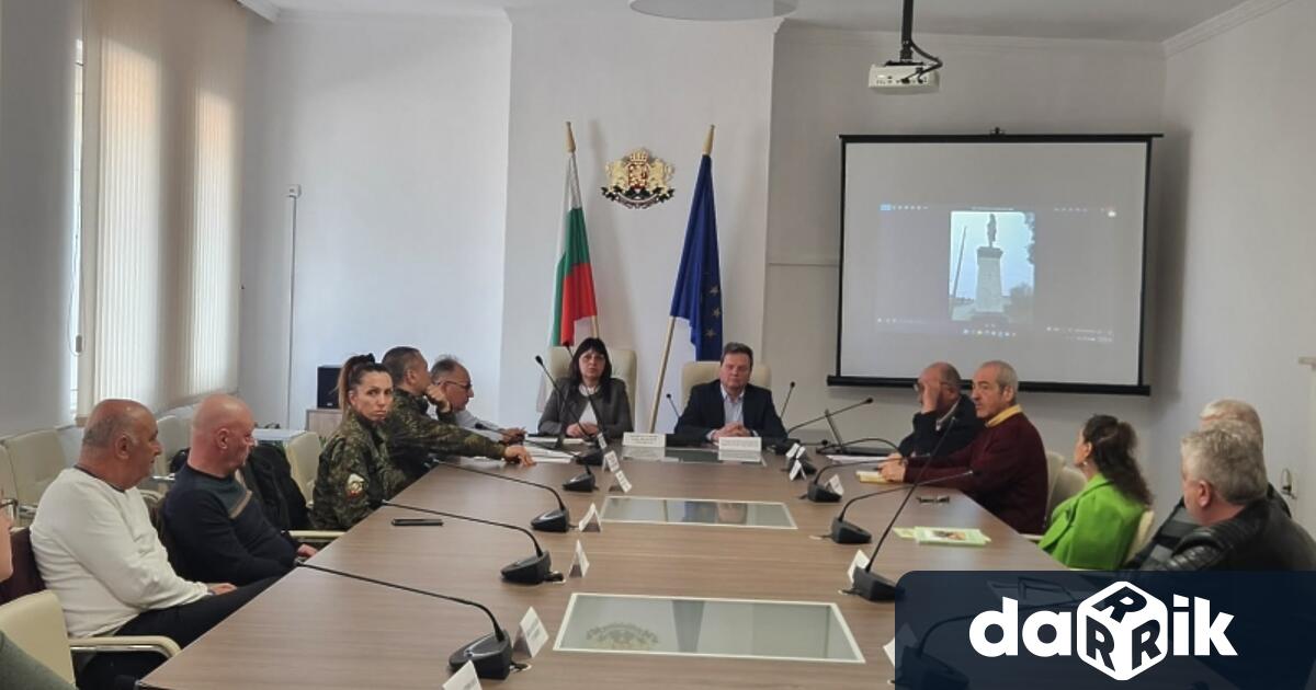 Областният управител на Враца Стефан Красимиров председателства заседание на Областната