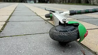 13-годишен е с опасност за живота след падане от тротинетка