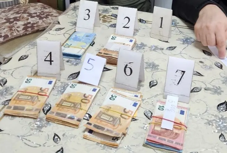 Трима души са задържани за извършване на престъпления срещу политическите права на гражданите в Лом и Вълчедръм