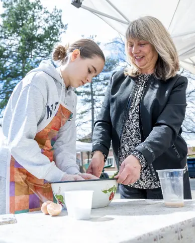 Над 40 кулинарни майстори се включиха в Празника на лучника в Горно Пещене