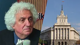 Доц. Лозанов: Не трябва на всяка цена да има редовно правителство!